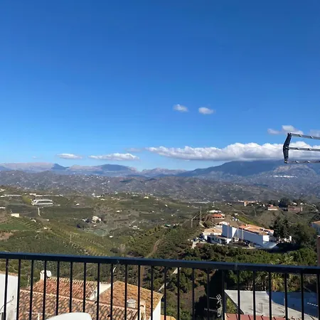 Nyaraló Casa Nora *
